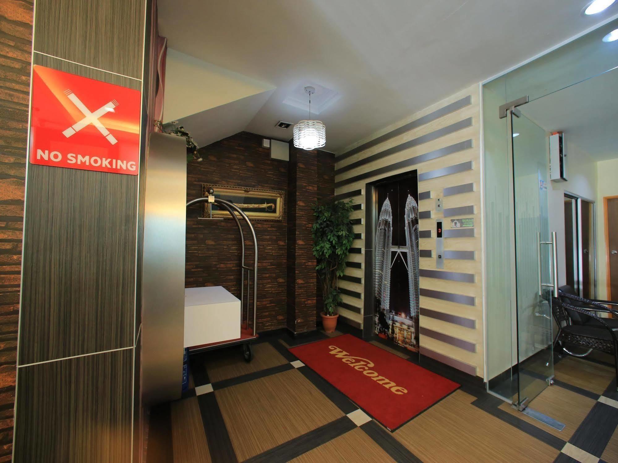 Safari Hotel Ampang  Eksteriør billede